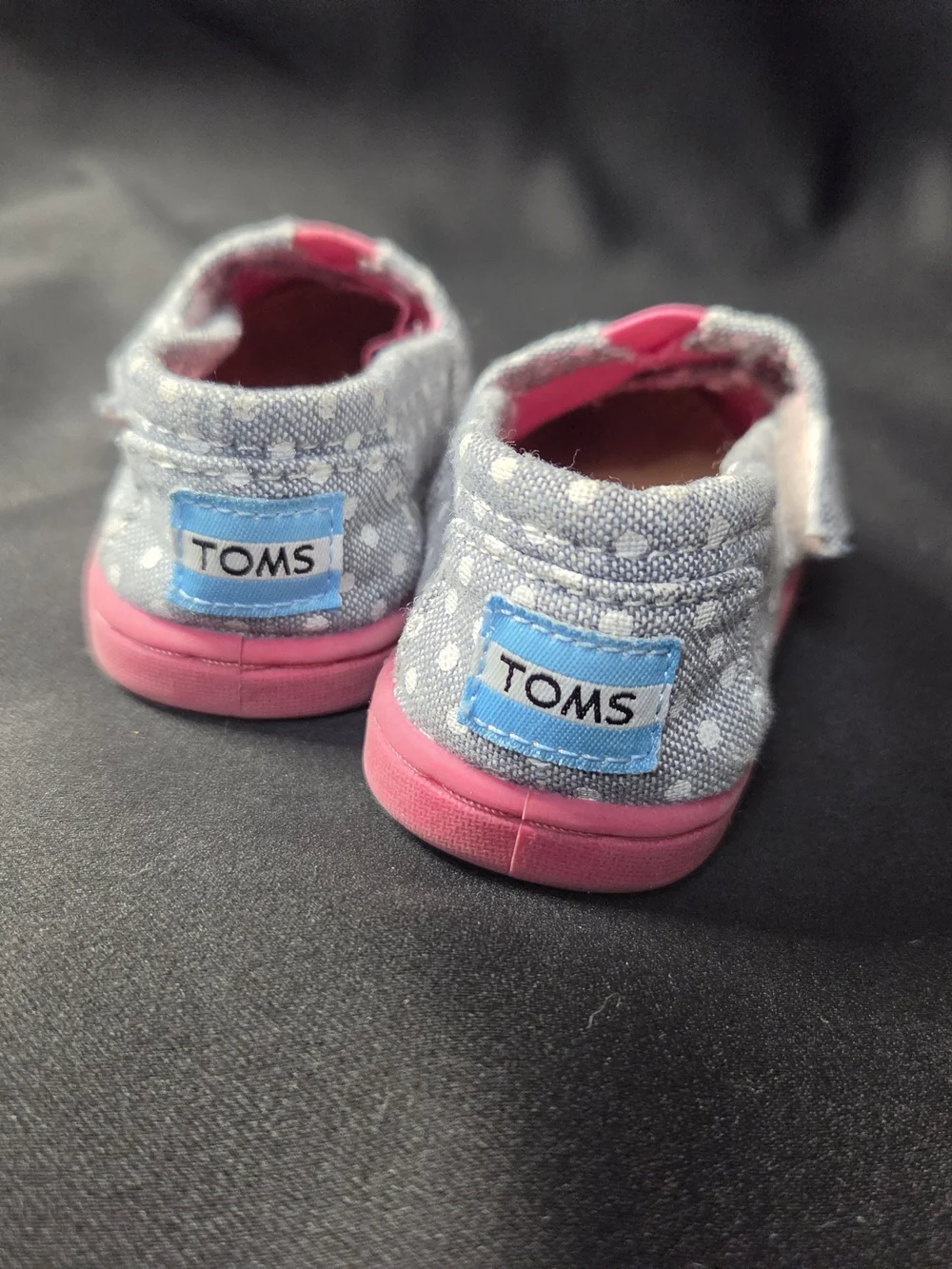 Toms cute slip